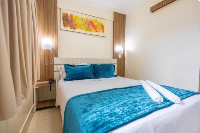 Lacqua Diroma III Com Roupa De Cama Destinos Combinados Turismo Caldas Novas Buitenkant foto